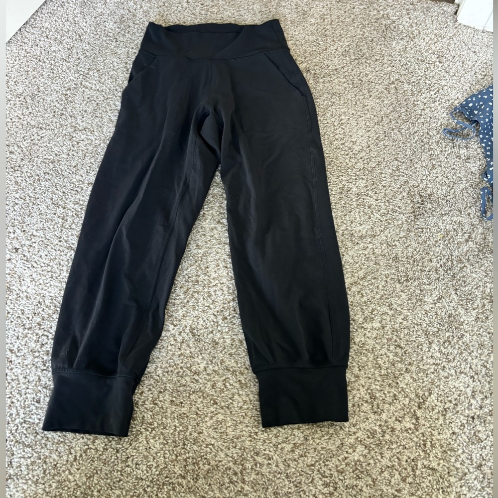 Lululemon Align Cropped Joggers